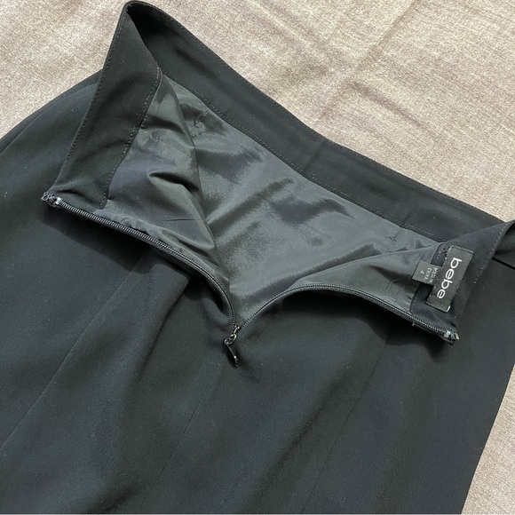 Bebe High Waisted Tailored Pencil Skirt — Black Size 4 - Picture 2 of 9